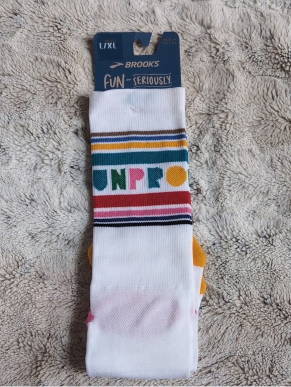 Brooks Freedom To Be You Tempo Crew Running Socks